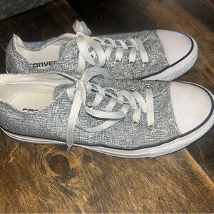 Converse All-Star Sneakers Shoes Women's Size 7 Silver Metallic‎